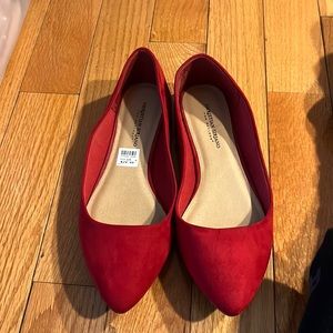Cristian Siriano Fire Red Pointed toe flats 13W